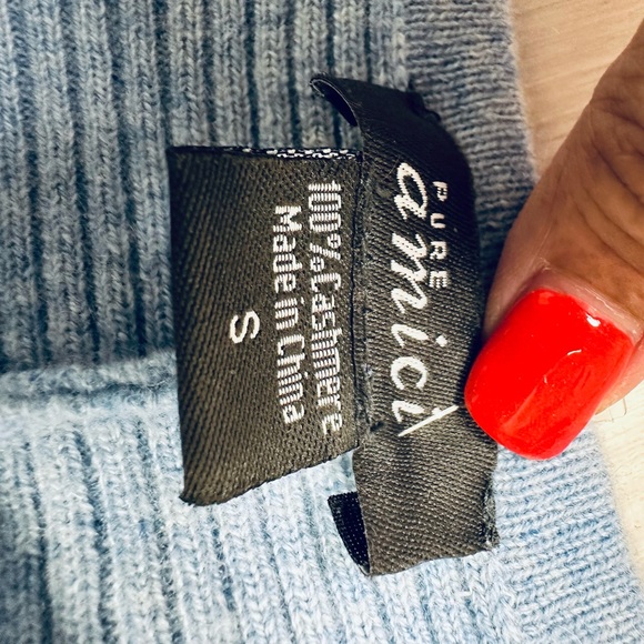 Pure Amici Women’s 100% Cashmere V-Neck Bottom Open Cut Light Blue Sweater S - Picture 8 of 8